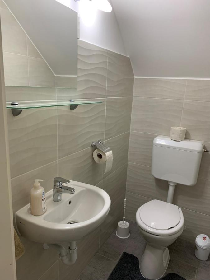 Komo Apartment Bük 外观 照片