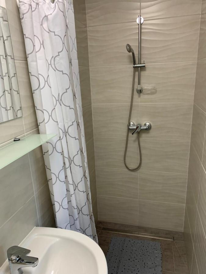 Komo Apartment Bük 外观 照片